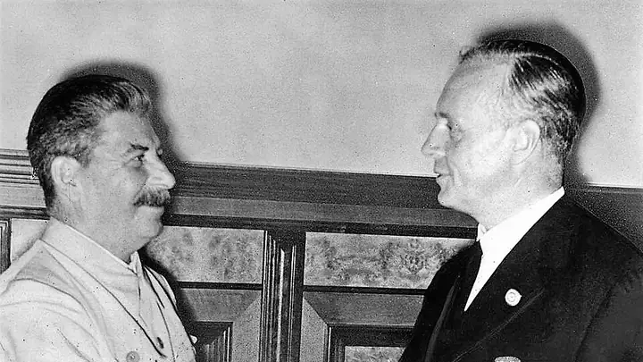 Pacto Ribbentrop-Mólotov